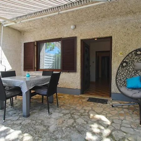 Fuer 4 Personen Ca 43 Qm In Pjescana Uvala, Istrien Istrische Riviera Apartment *